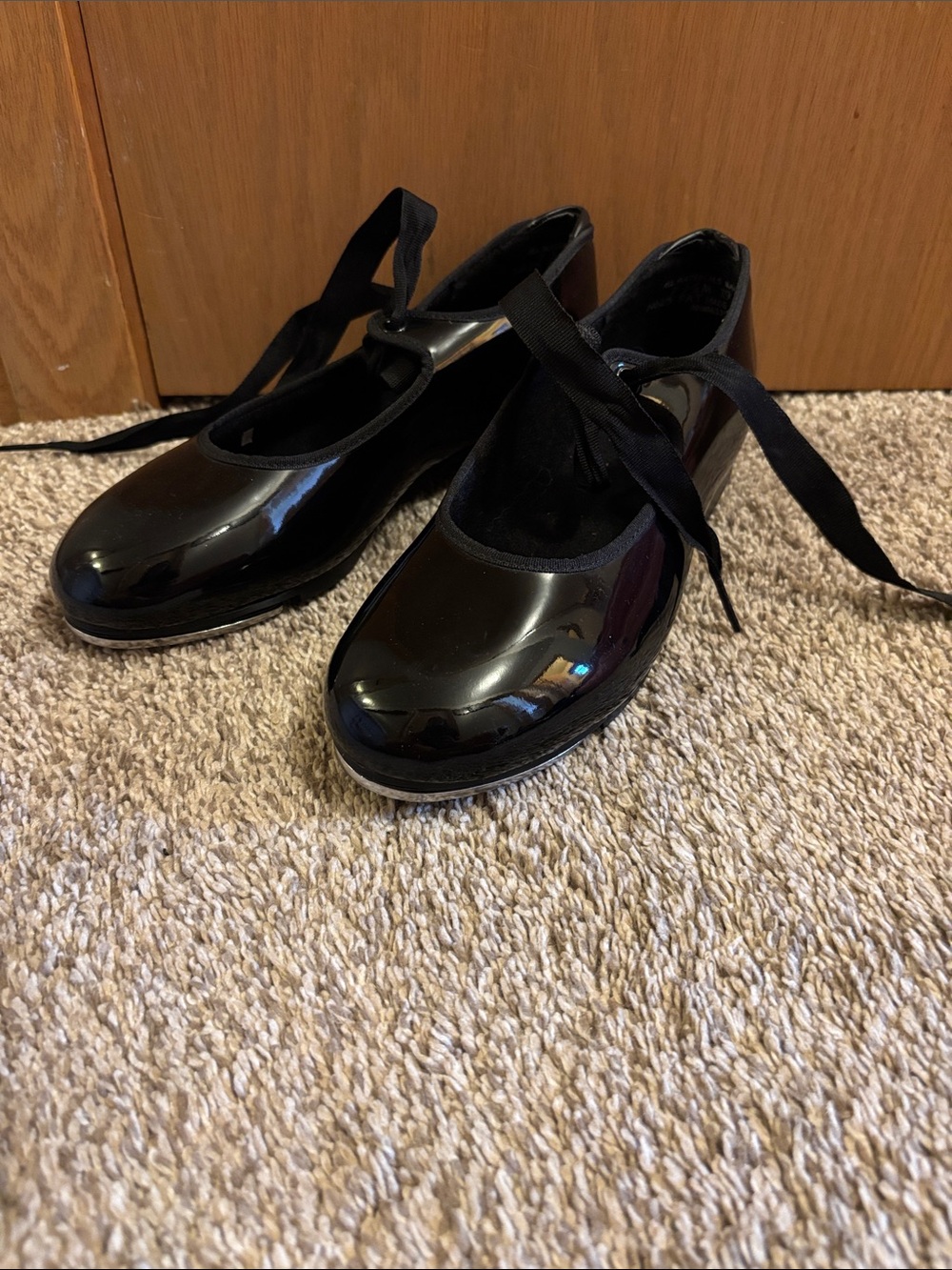 Capezio tap shoes-new!